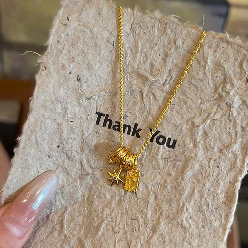 Unique Design Fashion Light Luxury Exquisite Round Pendant Sun and Moon Necklace for women Party Wedding Romantic