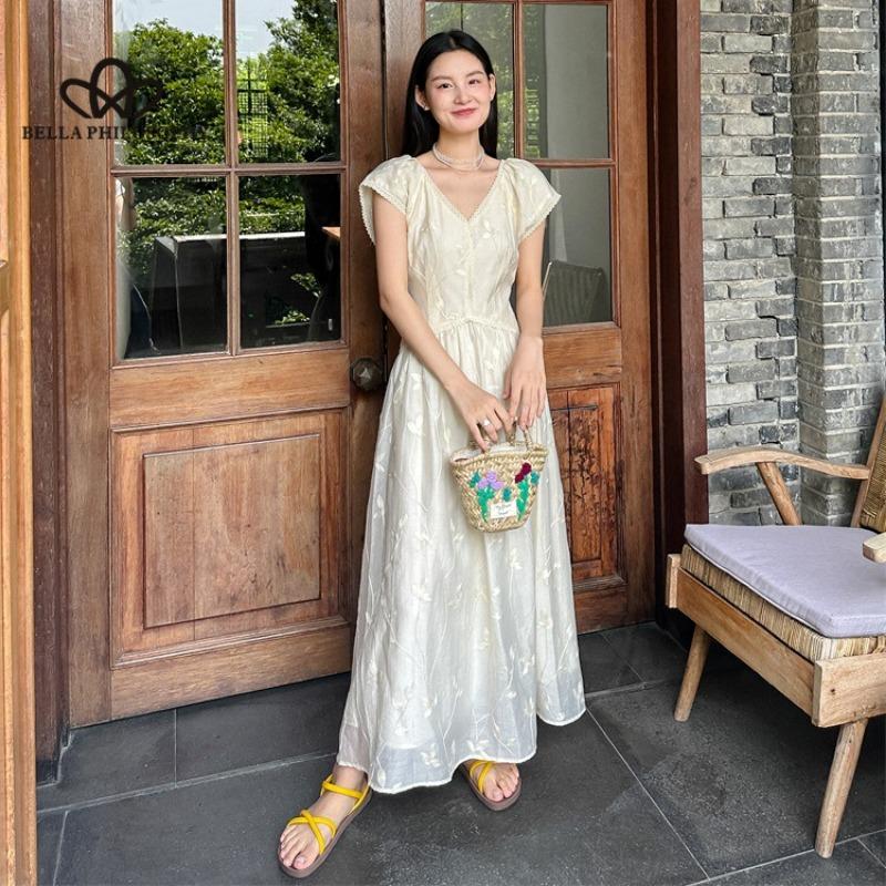 Elegante französische Blattstickerei Tencel V-Ausschnitt Spitze Feenrock Kurzarmkleid Langes Kleid Lässiger Stil Elegantes Kleid