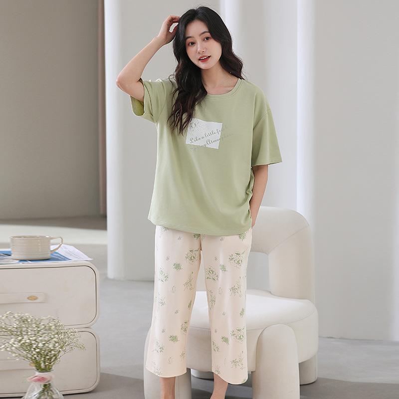 Cotton and silk pajamas women's summer thin round neck short-sleeved cropped pants Korean version Modal soft loose loungewear suit