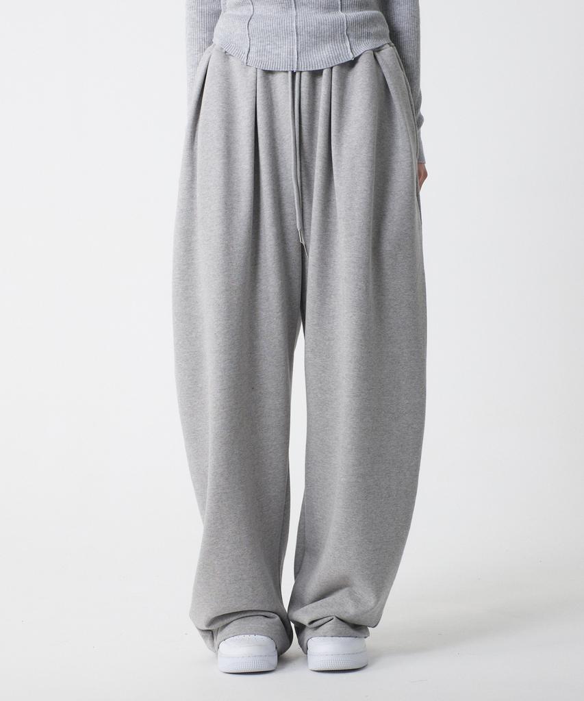 UNKNOWN PLANET Double-Pleated Wide Curved Sweatpants Gray