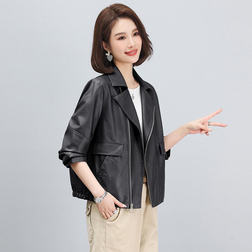 Retro short small leather jacket women's spring and autumn new design sense small casual motorcycle leather jacket