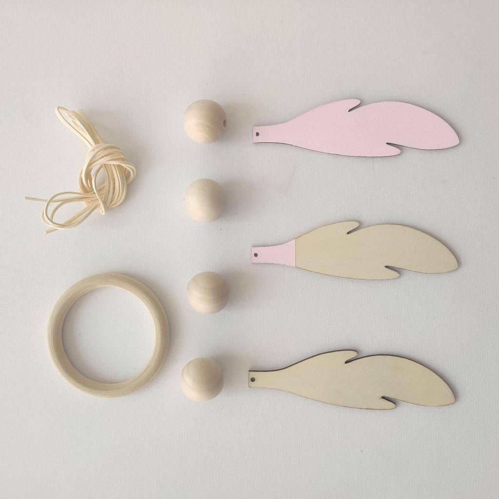 DIY Wood Feather Ornament Pendant Bunting Party Decoration for All Gatherings Lovely Addition to Dorm Photo Props