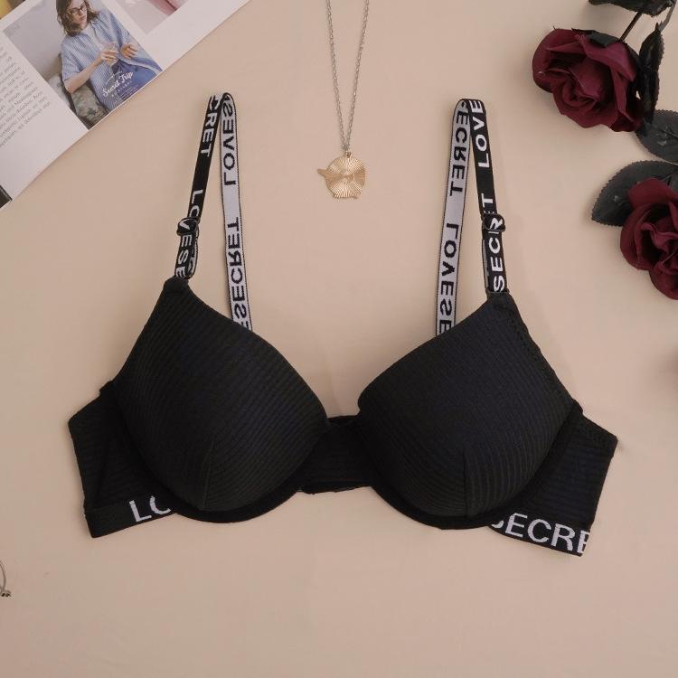 

Traceless gathering bra underwear women s small breasts show large upper support anti-sagging letter shoulder straps can be exposed sexy bra cover S чорний