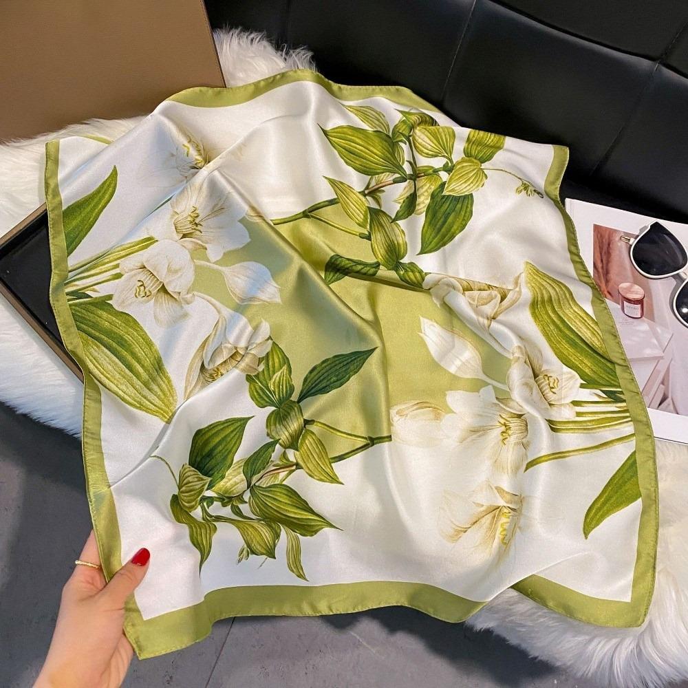 High Quality 70X70cm Flower Head Scarf Paisley Print Square Hijab Headband Polyester Decorative Silk Scarf Women's Fashion
