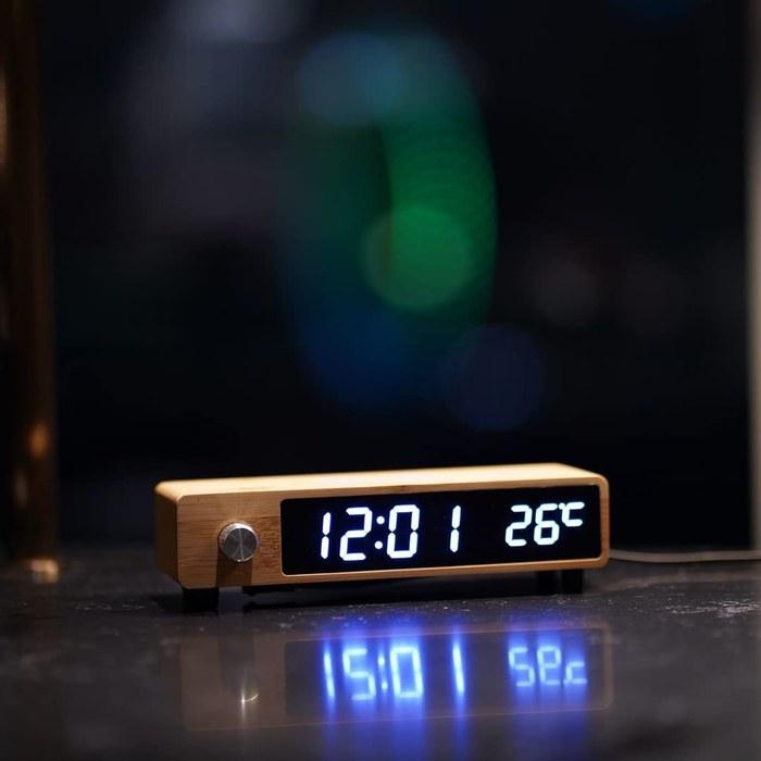 WOOD SHOW Qi Charging Clock Digital Desk Clock Wireless Charger Alarm Clock Multifunction Interior Clock Table Clock Wood Grain Black Slim