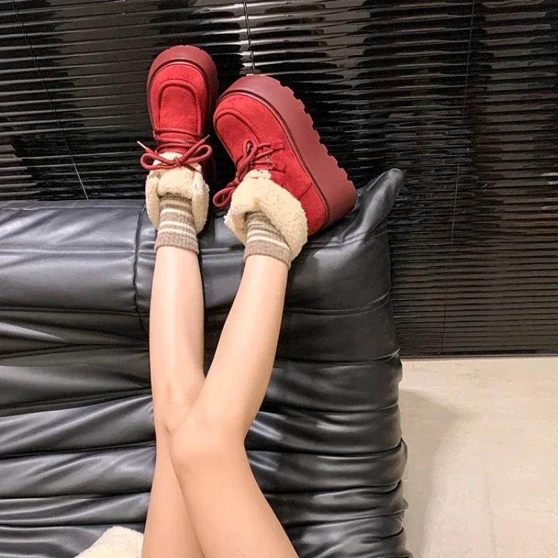 Téli Legújabb Fűzős Bolyhos Hócsizma Kerek Orrú Valódi Bőr Lapos Női Meleg Bokacsizma Vastag Talp Divat Gyapjú Hó