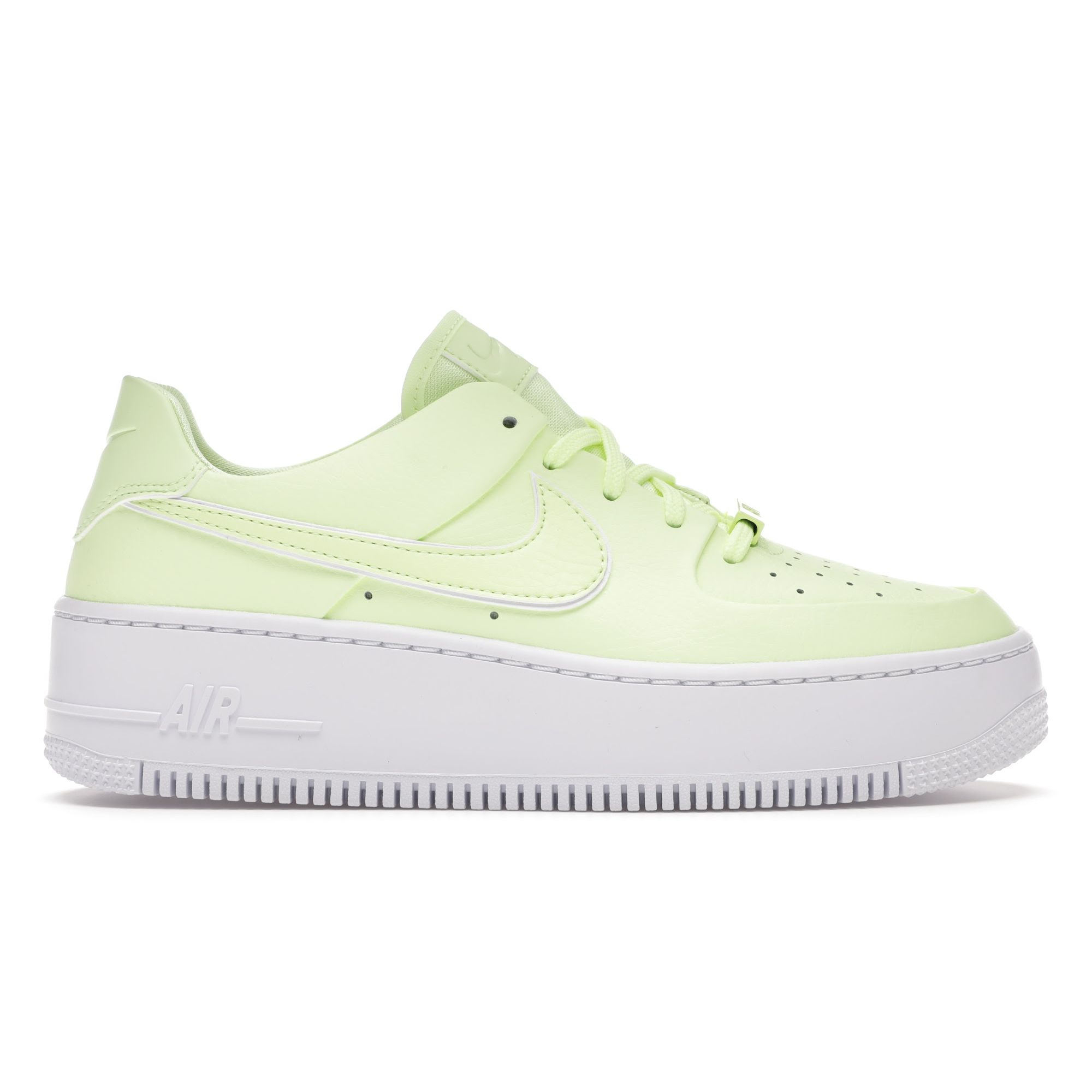 

Женские кроссовки Nike Air Force 1 Sage Low Barely Volt Зеленый Белый CJ1642-700