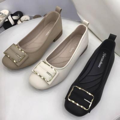 Nouvelles chaussures plates peu profondes printemps talon épais petites chaussures en cuir semelle souple 42 une pédale chaussures pour femmes chaussures de mère