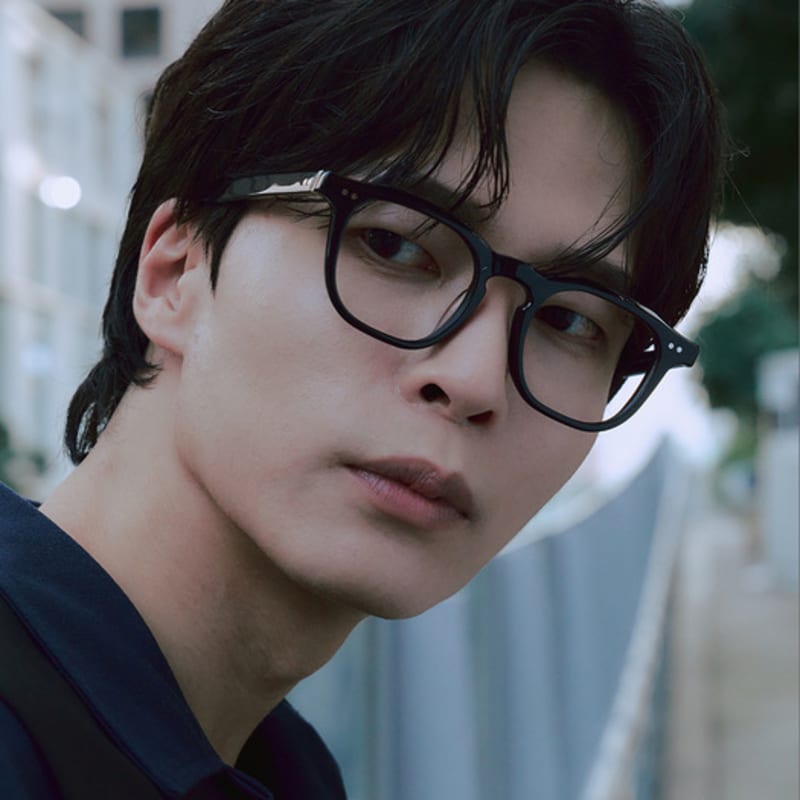 

aloeyewear [ЧЕРНАЯ ЛИНИЯ] BL7406 0909G Выбор линз для защиты от синего света Demo lens (basic inclusion)