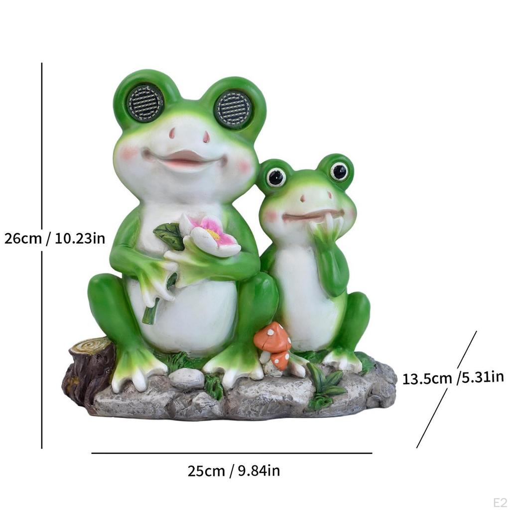 Garden Frog Couple Solar Light Statue with Realistic Eye Movement Ornament Durability Creative