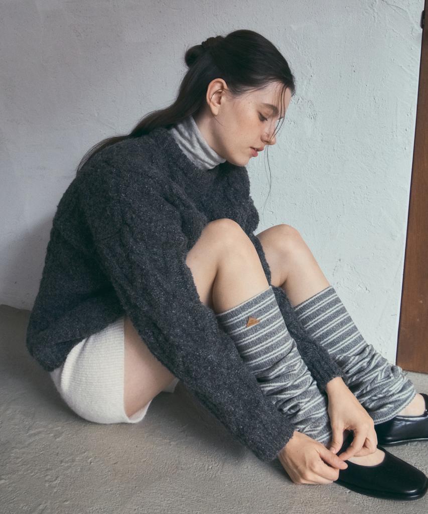 Aueonoseuteljia Homely Cable Knit_Charcoal(O25-Kn28)