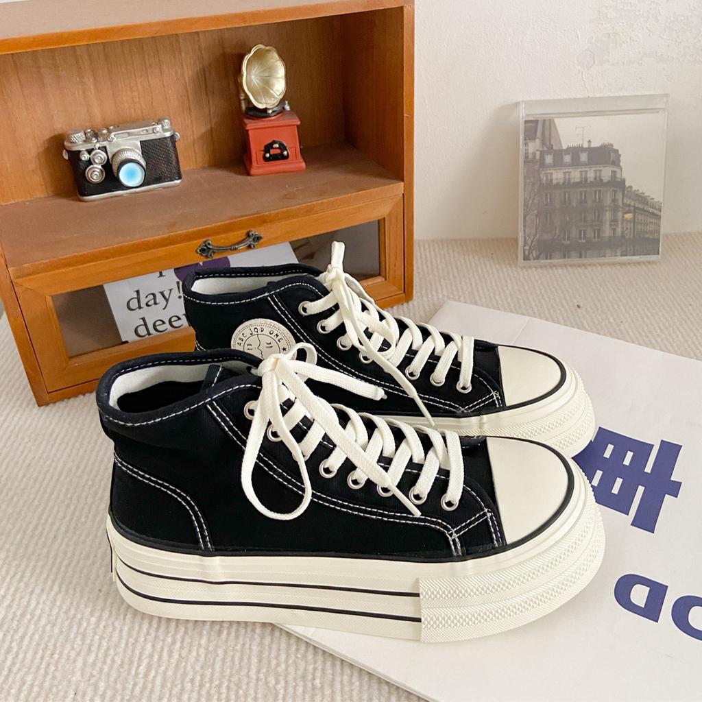 Platform Canvas Shoes Women's 2025 New Korean Version of Versatile Sports and Leisure Shoes Muffin Heightening Lace-up High-top Shoes Board Shoes