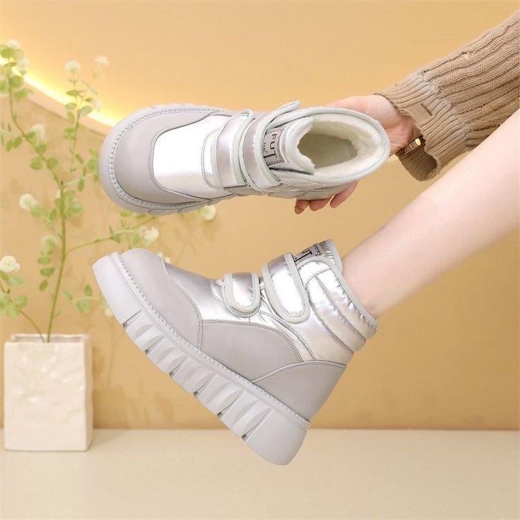 Snow boots women's thickened winter velvet thick-soled magic cotton shoes waterproof, warm and non-slip