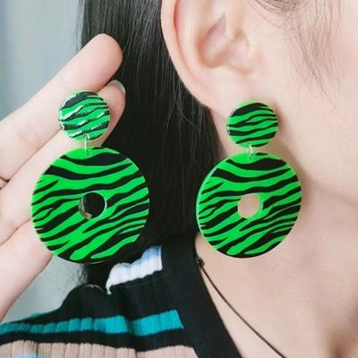 Boucles d'oreilles à crochet à bande magnétique imprimé zèbre, années 1980, acrylique rétro, Cassette écrasée, goutte colorée