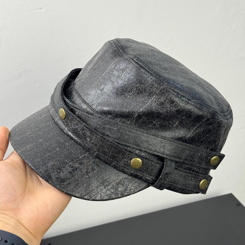 Fashion Hat Retro Street Old Leather Rivet Flat Top Cap Premium Temperament Casual Versatile Face Small Equestrian Cap