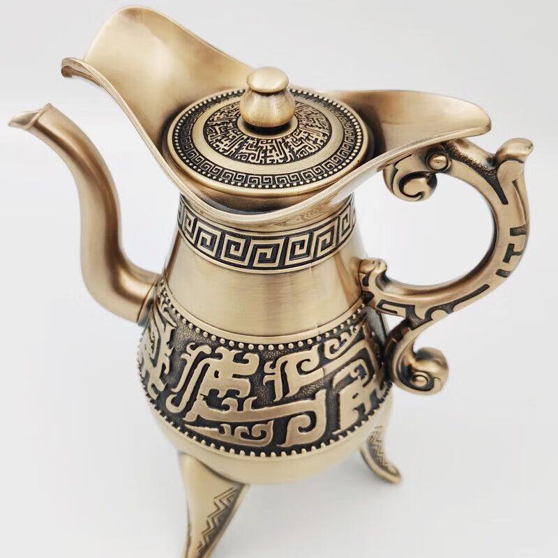 Retro Bronze Jue Cup Baijiu Set