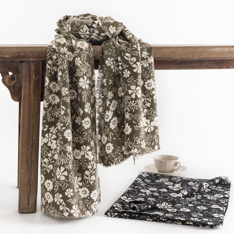Autumn and winter printed imitation cashmere scarf elegant printed cashmere feel scarf people warm and cold scarf shawl