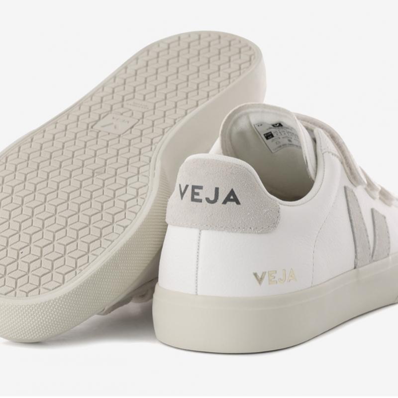 Veja Unisex Sneakers Recipe Logo  919  Svjf243rc05 919