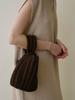 Tinknit Handgefertigte Twist-Tasche_Braun