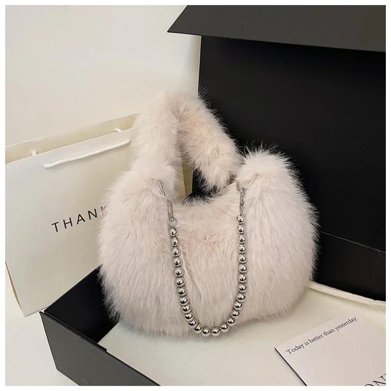 

Осенью и зимой новый стиль меховых плечевых бусин прочные универсальные популярные модные сумки