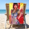 1 Stück Taylor Swift1 Strandtuch, Strand- und Meeresufer-Schwimmbadausstattung, Modisches Muster, Rechteckig, Reiseutensilien