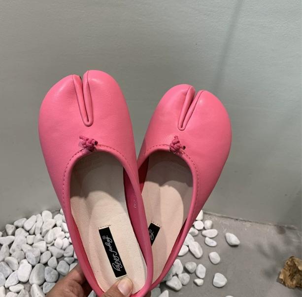 Fashion Bailamos Women Split Toe Fur Slippers Tabi Ninja Slip On Flats Round Toe Shallow Lazy Boat Slingback Mules Shoes Soft Warm Loafe