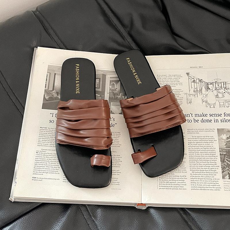 Fashion Versatile Casual Design Sense Sleeve Toe Cool Slippers Women's Summer Retro Pleated Temperament Flat Bottom Half Slippers