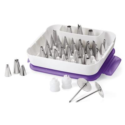 Wilton Pastry Tip Set / 59 Pieces