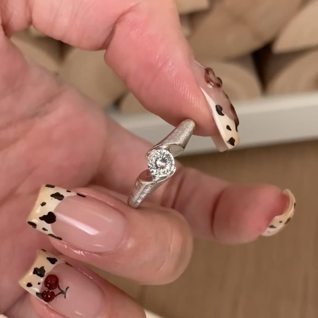 ~ Planet Nebula Brushed Diamond Ring Inlaid Zircon Medium Ancient Dislocation Couple Ring Light Luxury Premium Sense no. 6