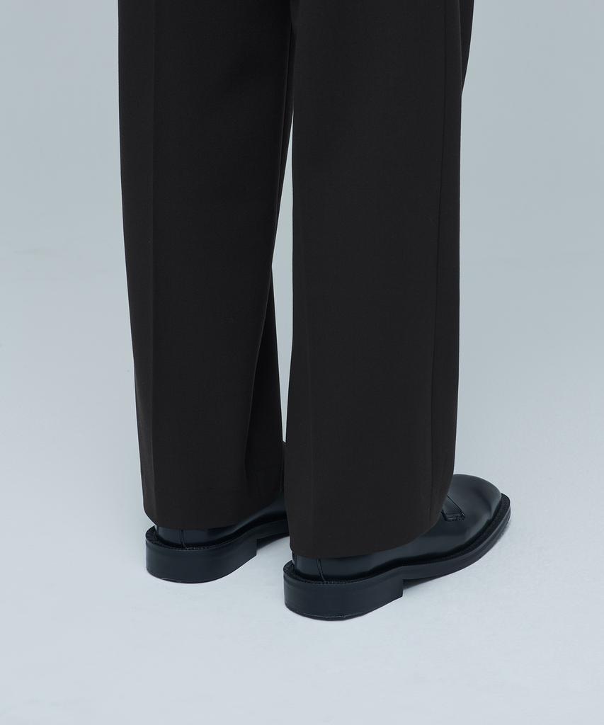 Musinsa Standard Side Adjust Two-Tuck Wide Slacks [Dark Gray]