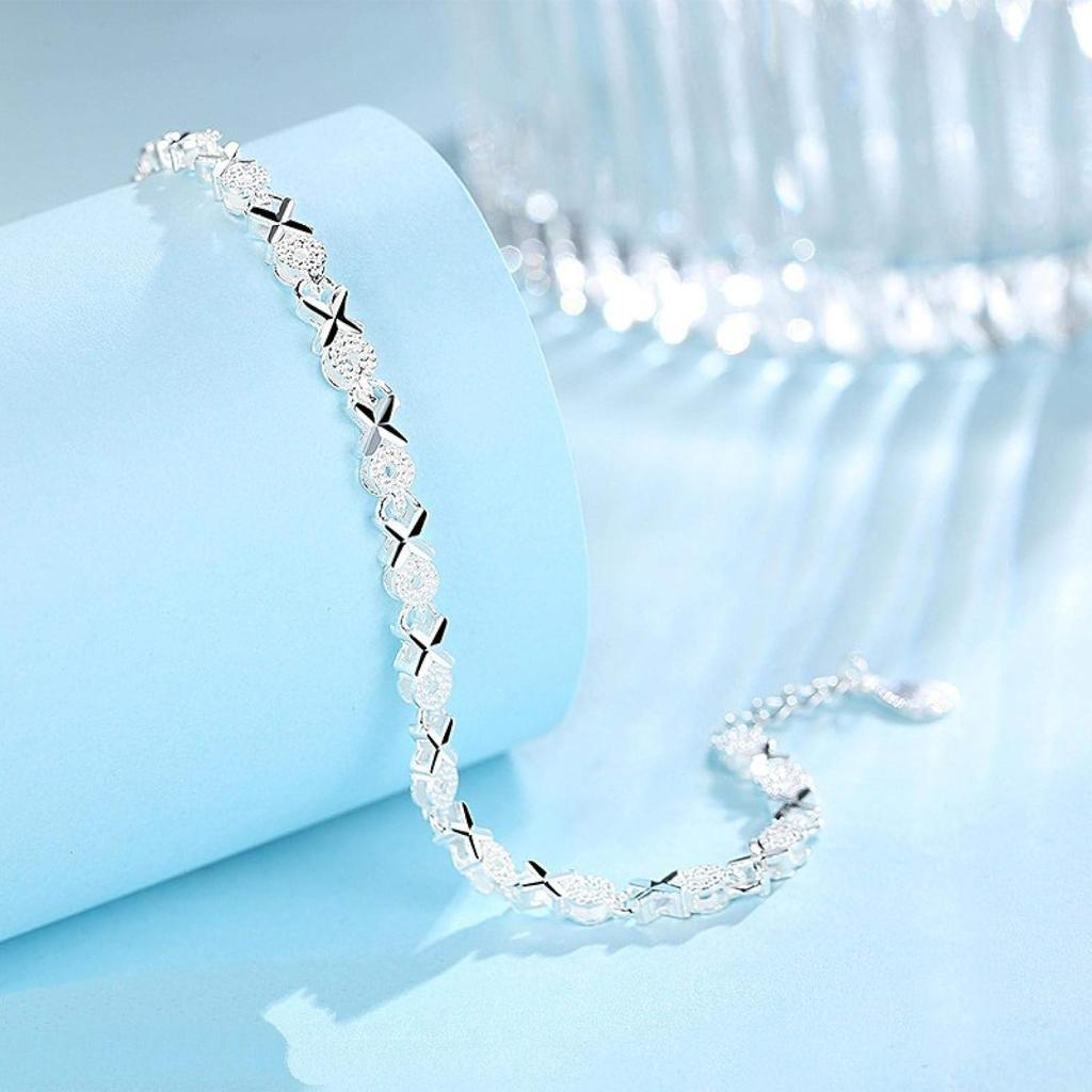 X-Serie Klassisches Design 925er Sterlingsilber Zirkon Armband für Damen, Elegantes Mode Schmuckstück Geschenk