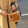 2025 neuer Modetrend niedliche Herbst- und Winter-Retro-Mode vielseitige Schulter-Plüschhandtasche