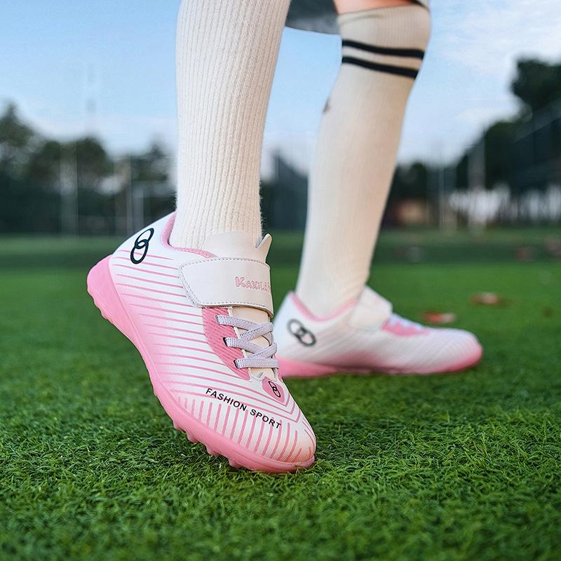 New Korean version leather medium and older children's football shoes boys and girls soft sports training shoes children's football shoes