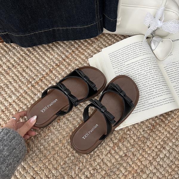 Fashion Slippers Women Summer Slides Shoes Low Butterfly-Knot Rubber Flip Flops Pantofle Hawaiian 2025 Flat Synthetic Fabric Rome Retro