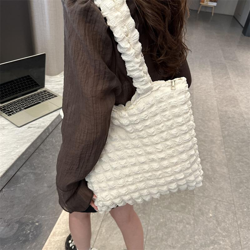 Cloud Bubble Shoulder Bag Women's Large Capacity Folded Bag 2025 Summer New Underarm Bag Casual Handbag