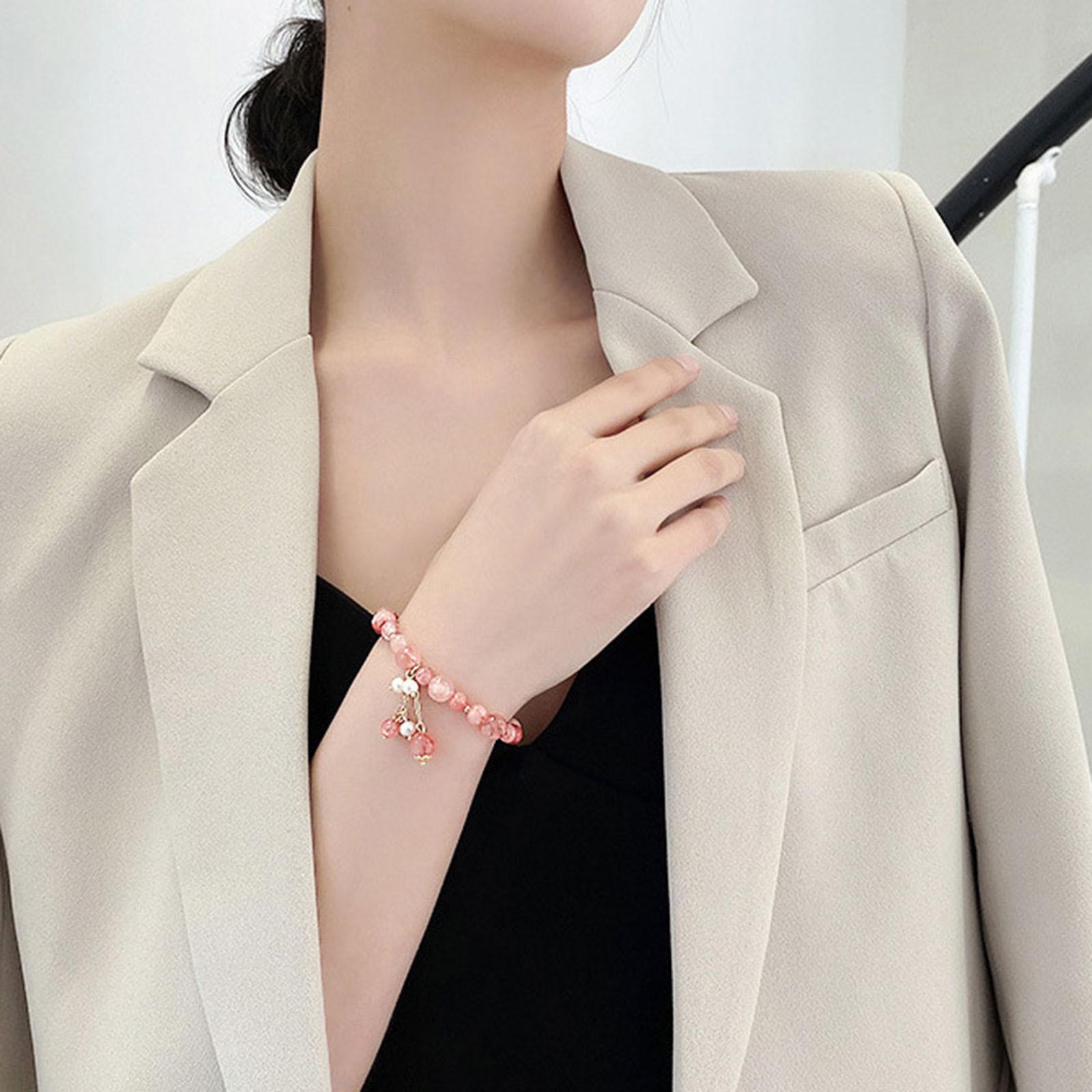 

Design Sense Bracelet Strawberry Crystal Buddha Girl Temperament Hand Jewelry