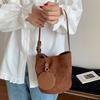 with Round Pendant Faux Suede Bucket Bag Handbag Large Capacity Slouchy Hobo Bags Bucket Bag Shoulder Bag Solid Color Tote Bag