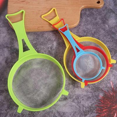 4Pcs/Set Plastic Scoop Strainer with Handle Juice Filter Baking Tool Colander  Tea