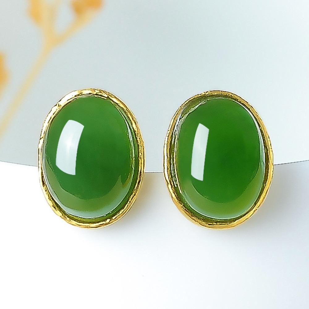 Vintage Gold Plated Jasper Stud Earrings Women White Jade Gold Agate Inlaid Elegant Dainty Jewelry Gift