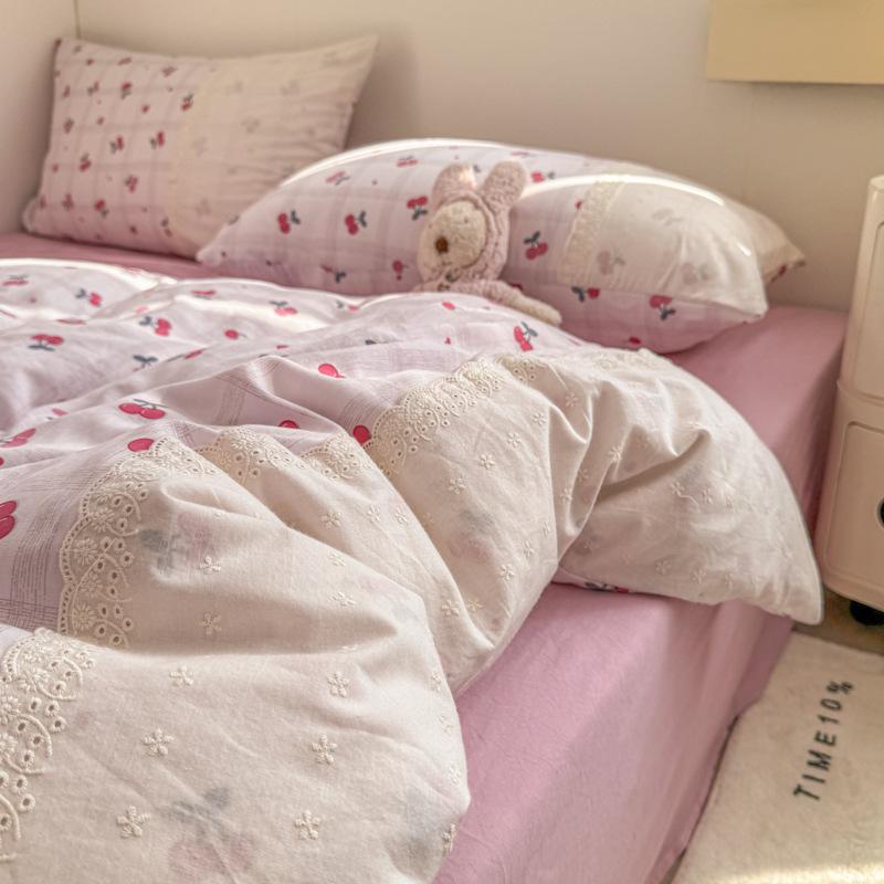 

Постельный набор Четыре предмета Принт Приятный к коже Дышащий Удобный Простыня Пододеяльник Наволочка 1.2m bed