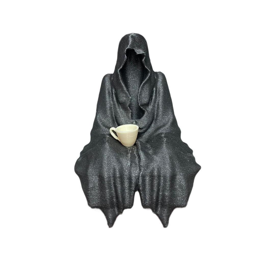 Black Clothed Mysterious Lord Ornament Thrilling Black Robe Gothic Garden Decoration Resin Crafts Gift