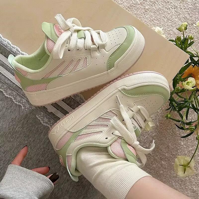 Platform women's new autumn heightening board shoes versatile student leisure sports bread shoes