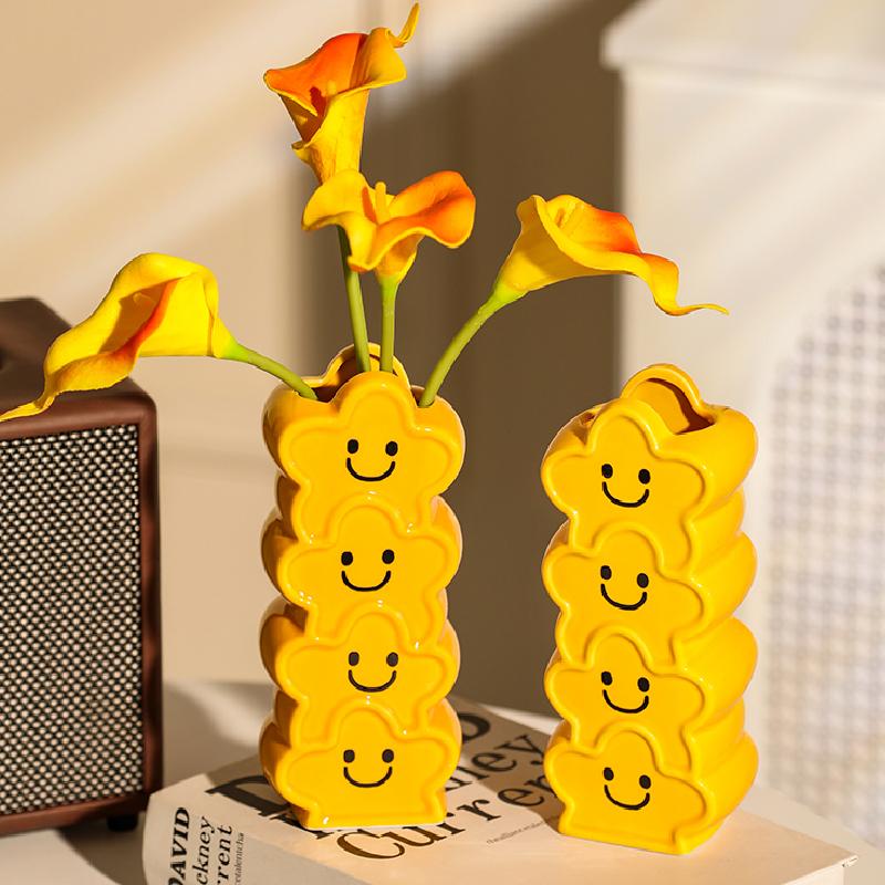 Smiling Ceramic Vase Dried Flower Flower Arrangement Accessories Creative Desktop Mini Vase Ornaments Living Room Decoration