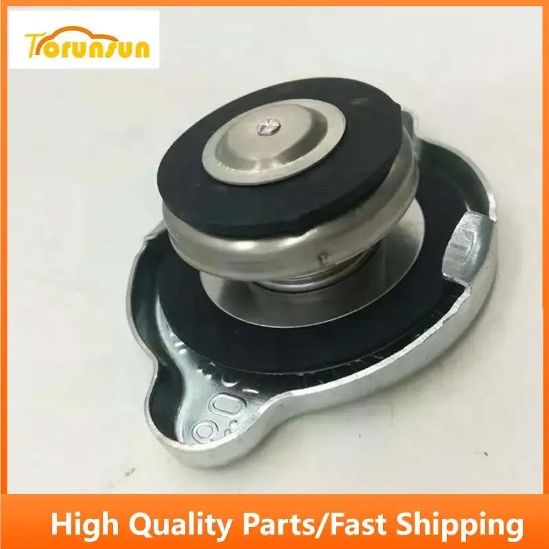 Water Tank Cap 4152858 for Hitachi EX200 EX220-2 EX220-3 EX220-5 EX230-5 EX270-5 EX300-5 ZX330-3 ZX450-3