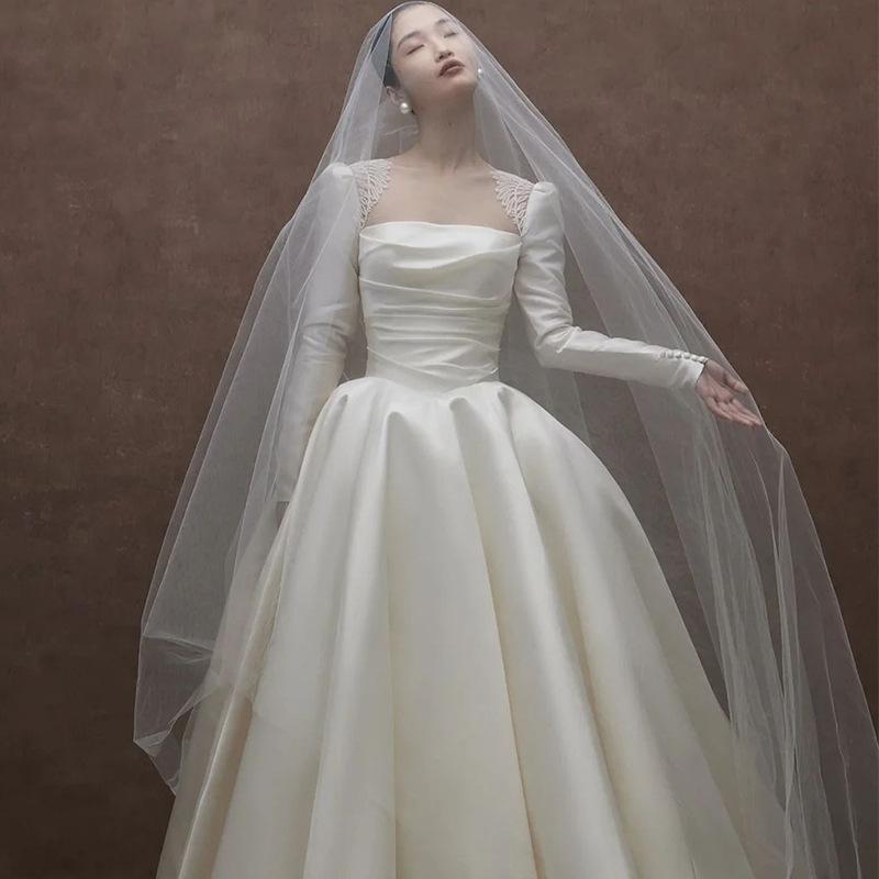 Satin Hochzeitskleid Braut 1011 neues Hauptkleid retro leichtes Hochzeitskleid Ausgehkleid kleiner Mann lange Ärmel unterwegs Prinzessin Frau
