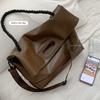 Autumn Retro Large-capacity Underarm Bag, Soft Surface Simple Tote Bag, Fashionable Commuting Crossbody Bag