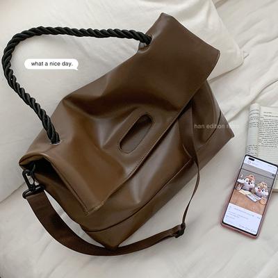 Autumn Retro Large-capacity Underarm Bag, Soft Surface Simple Tote Bag, Fashionable Commuting Crossbody Bag