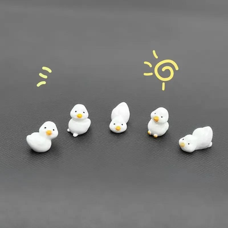 Cute Mini Ducks Car Interior Decoration Auto Rearview Mirror Dashboard Ornaments for Woman Man Gift Kawaii Car Accessories