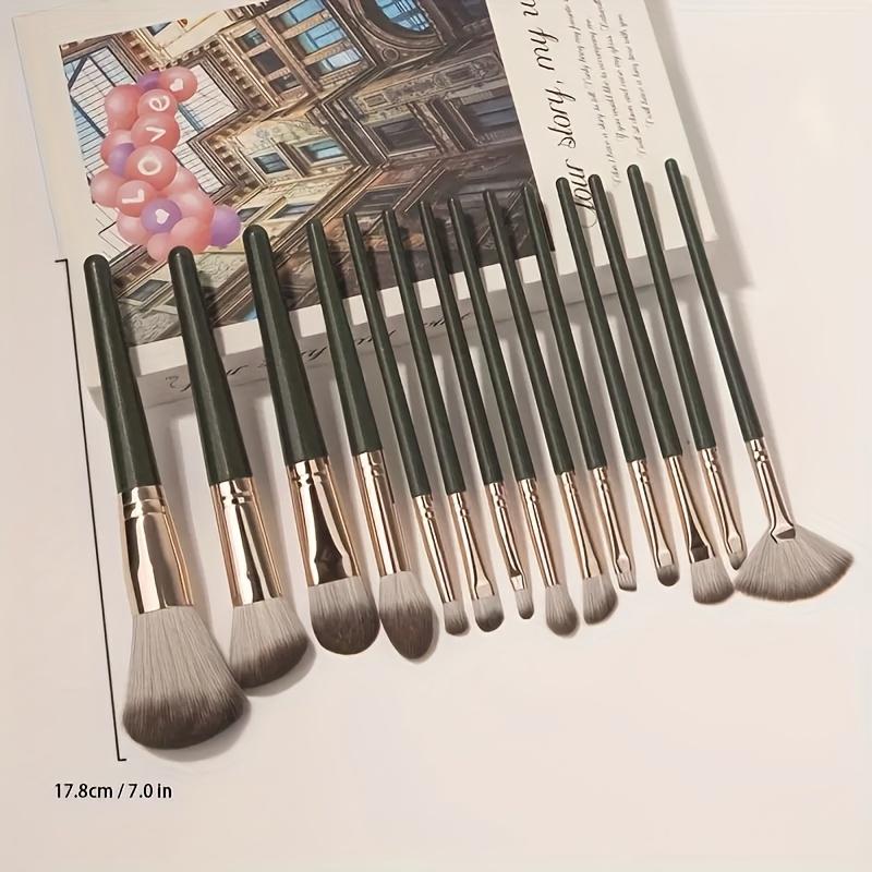 14pcs Luxury Makeup Brush Set - Ultra-Soft & Hypoallergenic for Flawless Foundation, Blush, Eyeshadow. Includes Kabuki, Blending Brushes & a Case