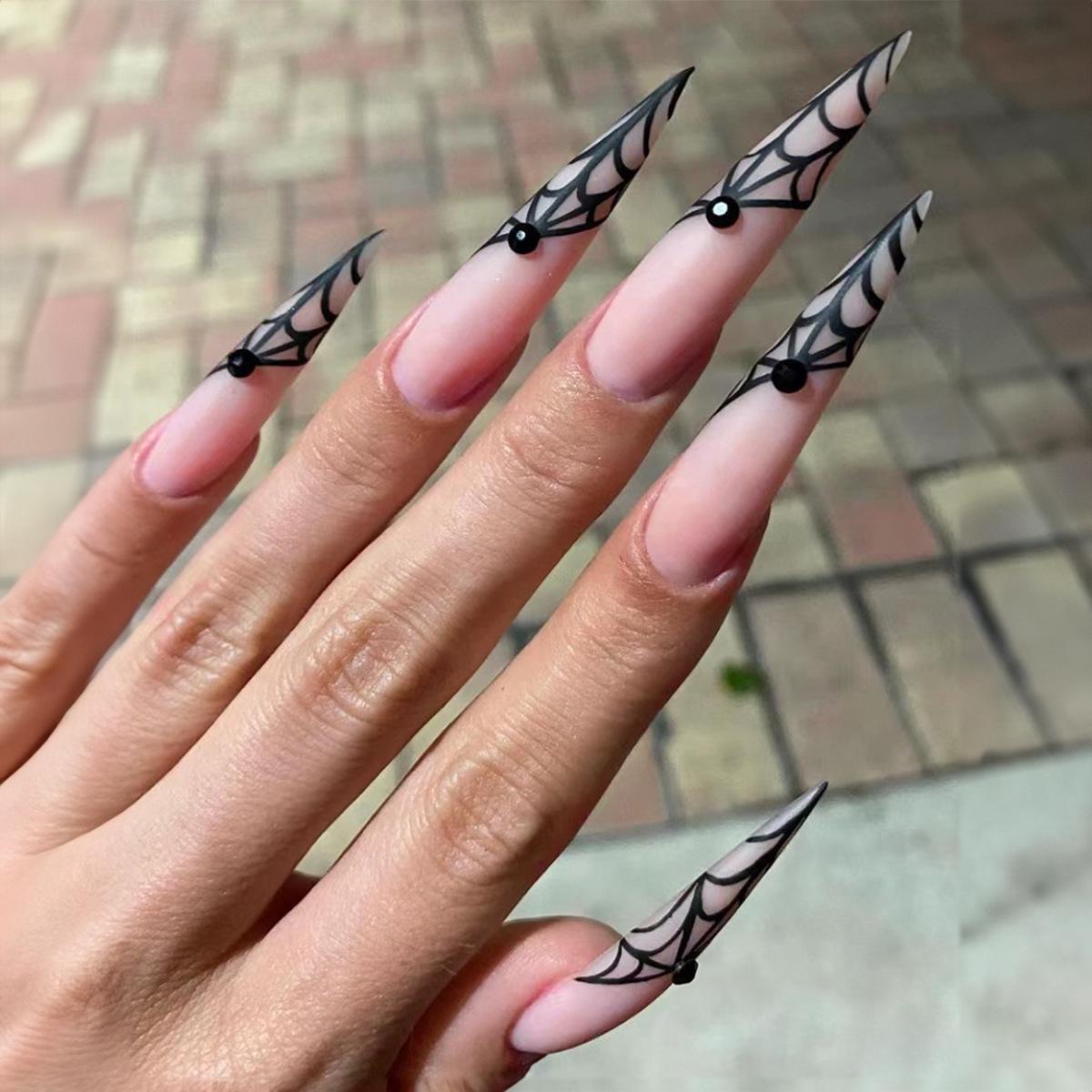 

Dark Style Long Pointed False Nails with Spider Web Rhinestones